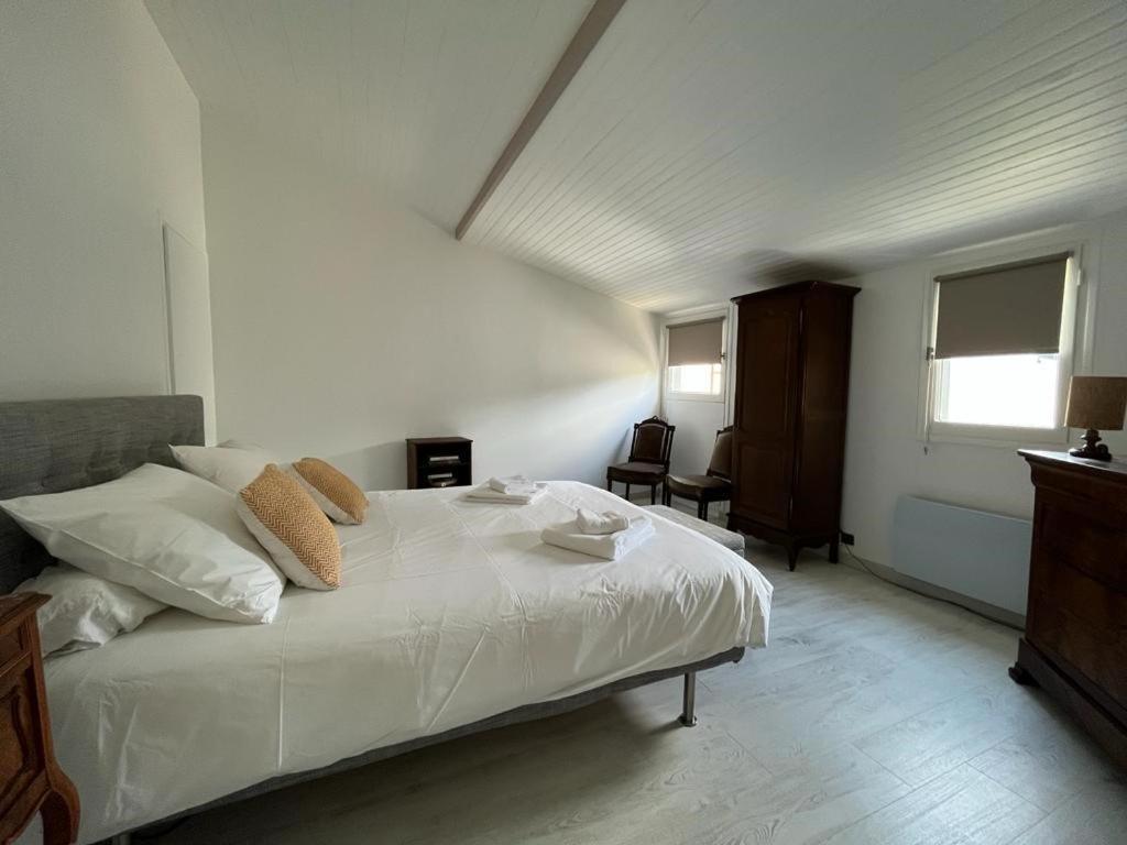 Maison/ Loft familial à Étretat Esterno foto